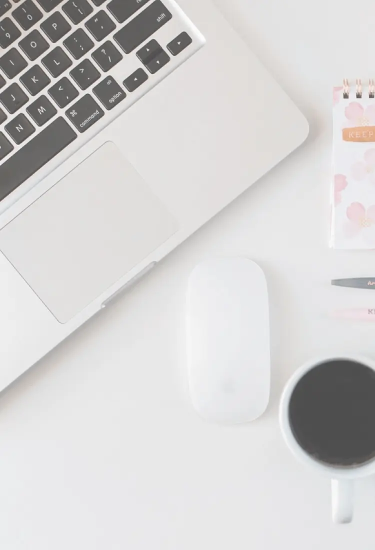 ノートパソコンとPC小物